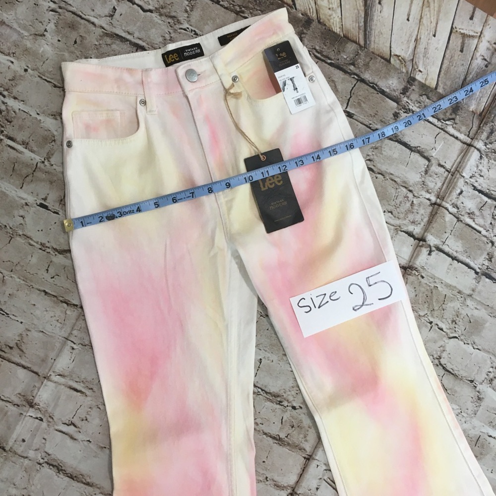 NWT LEE High Rise soft colors, Tie Dye bell bottom, Jean - Picture 7 of 14